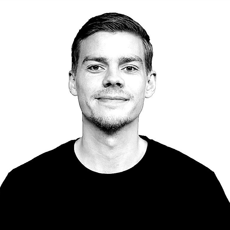 portrait_bw_sharp_white